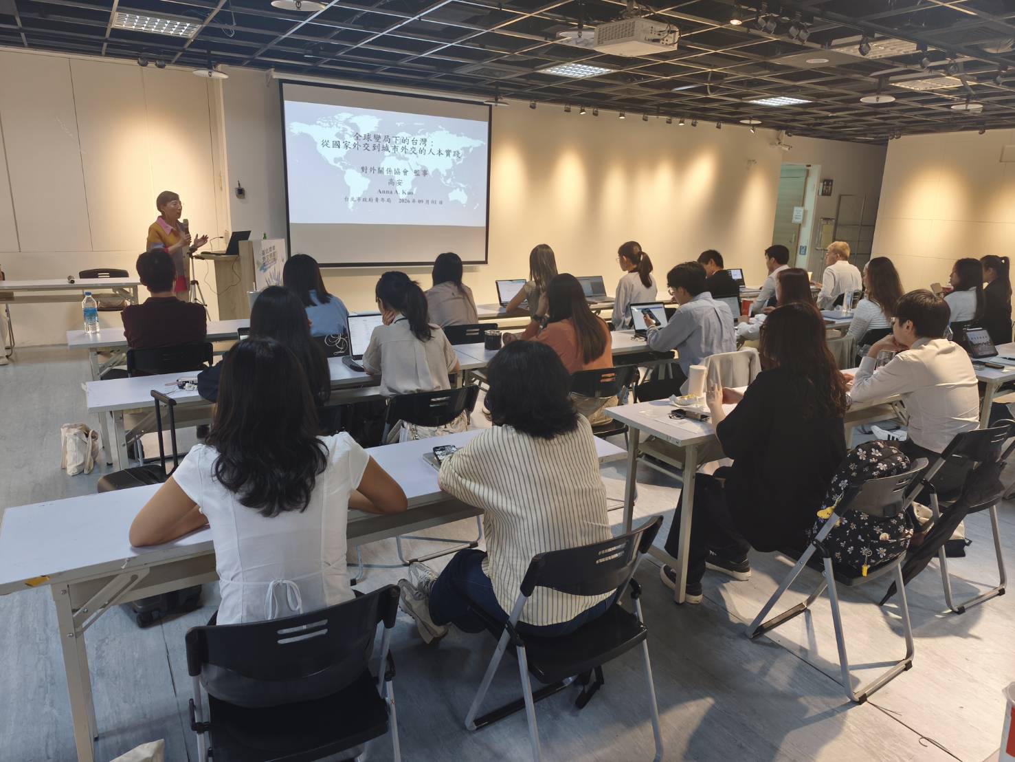 本會高安監事參加台北市青年局舉辦的「台北青年外交學堂」